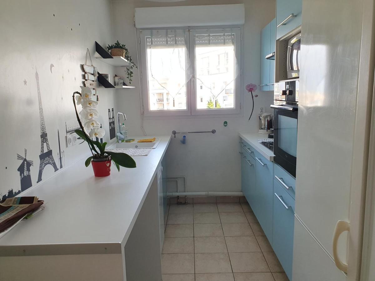 Exige Home - Charmant 2 Pieces Vue Tour Eiffel Châtillon Kültér fotó